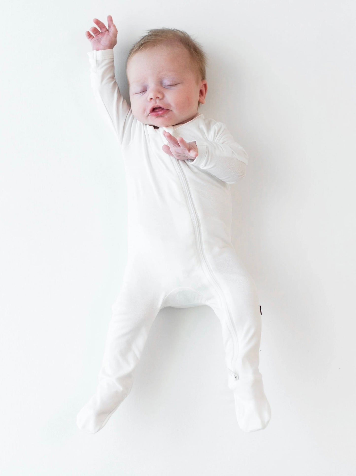 Kyte Baby Zippered Bamboo Footie- Cloud