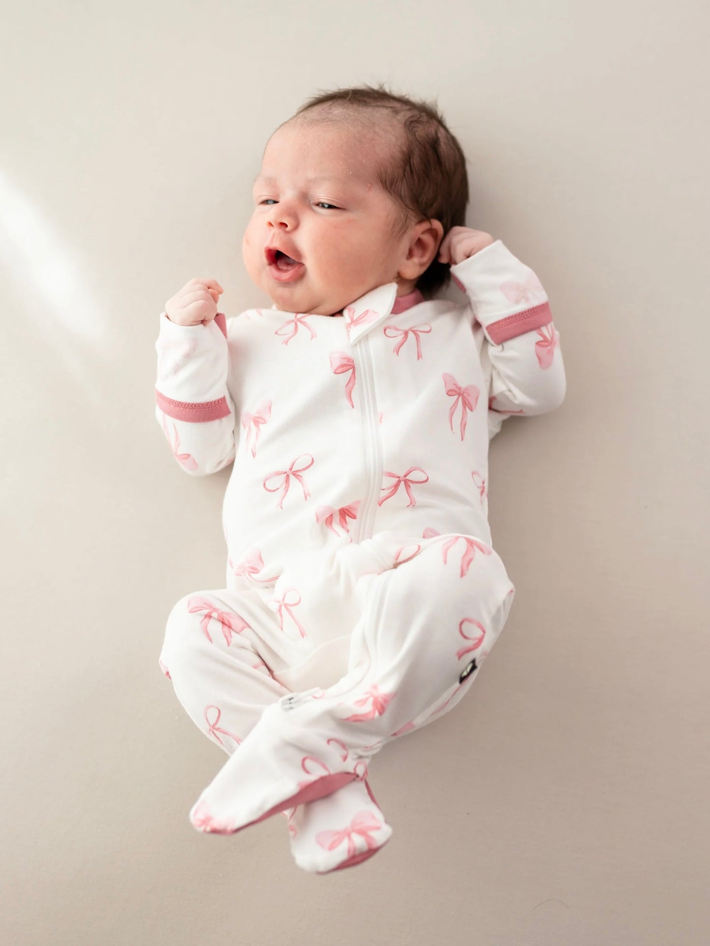 Kyte Baby Zippered Bamboo Footie- Bow