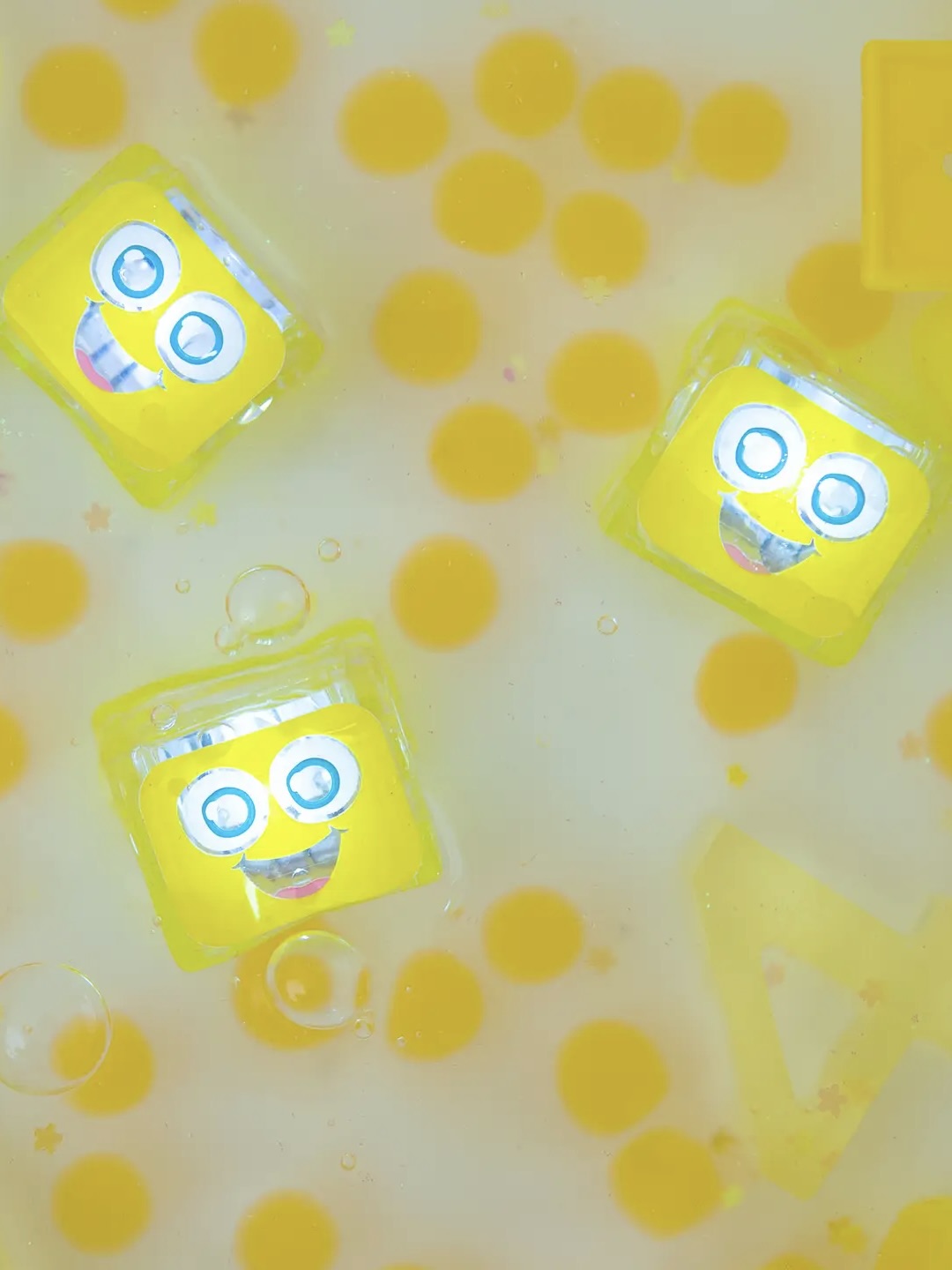 Glo Pals Light Up Cube Alex