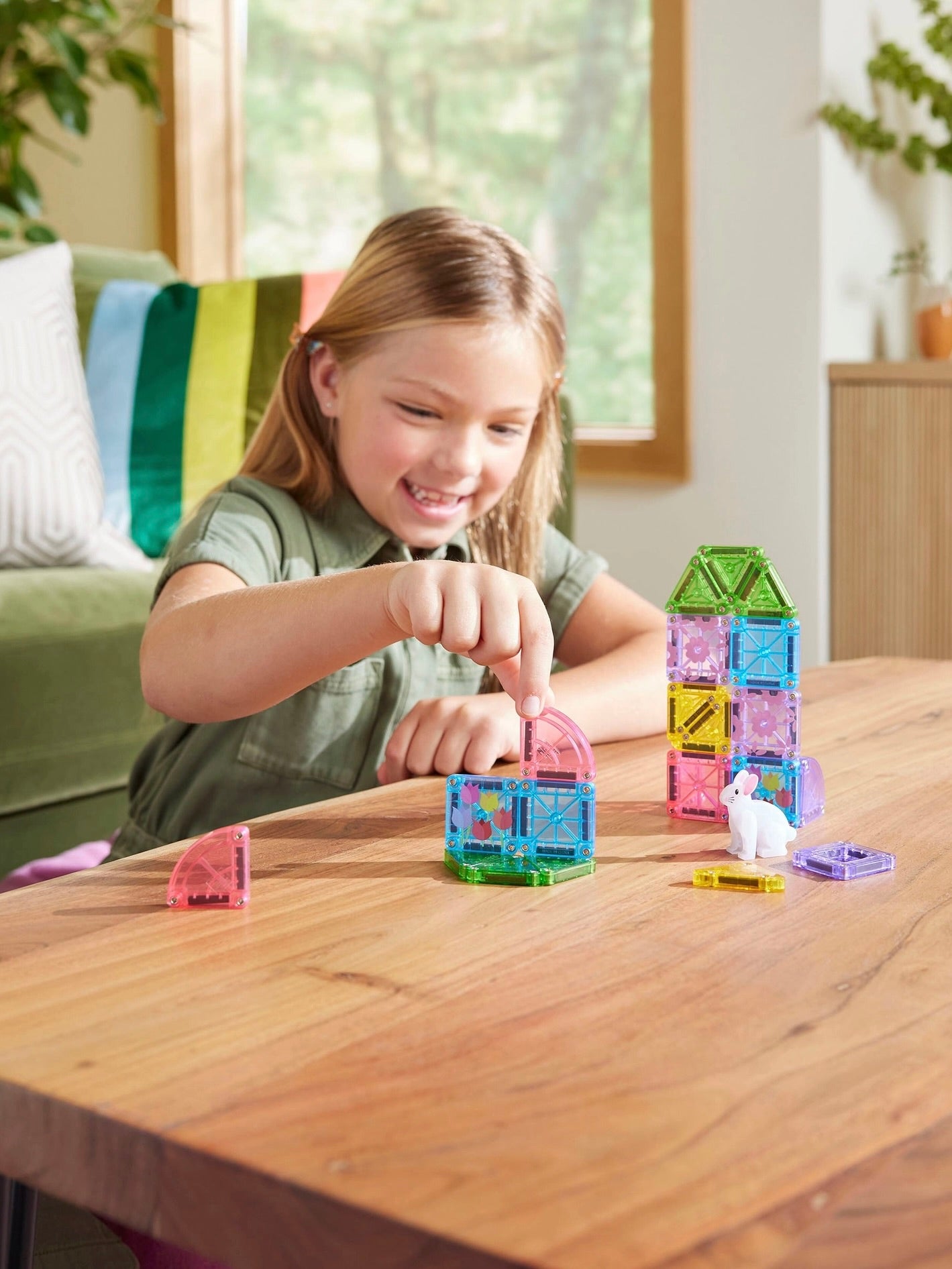 Magna-Tiles Micromags Spring Garden 24 Piece Travel Set