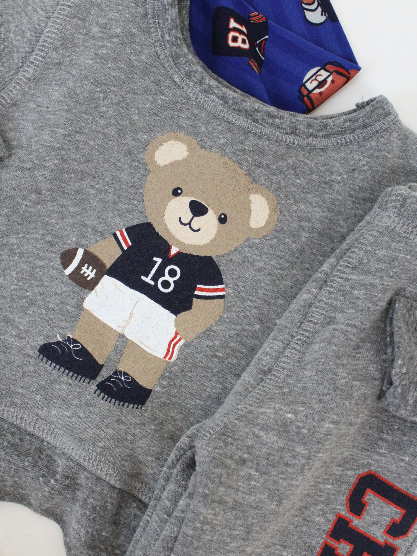 CHI Football Heathered Fleece Sweatshirt and Sweatpant Set
