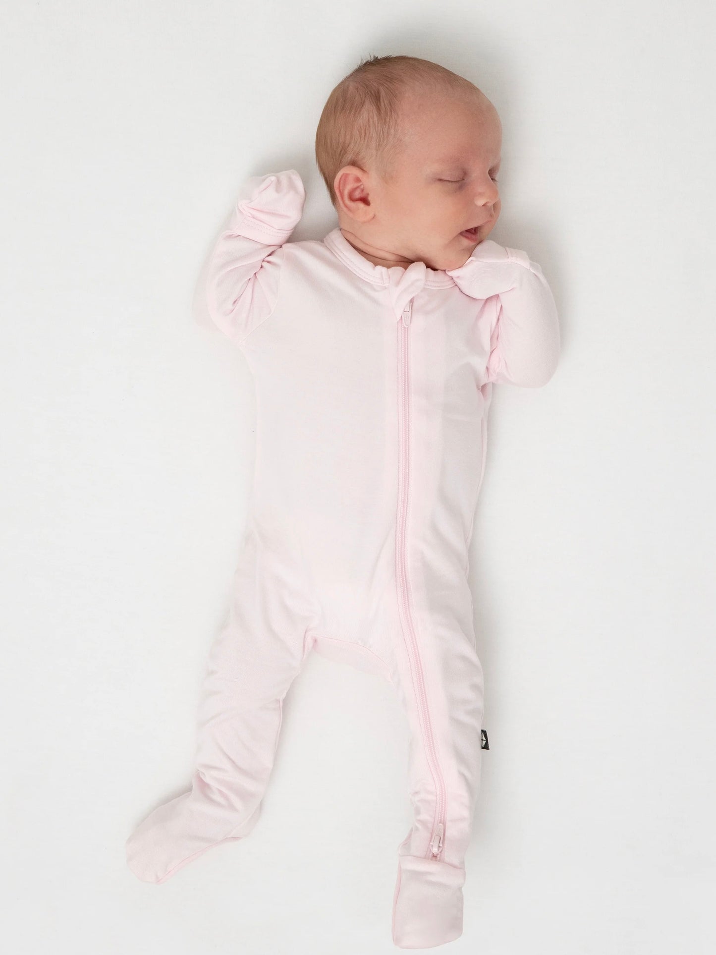 Kyte Baby Zippered Bamboo Footie- Sakura