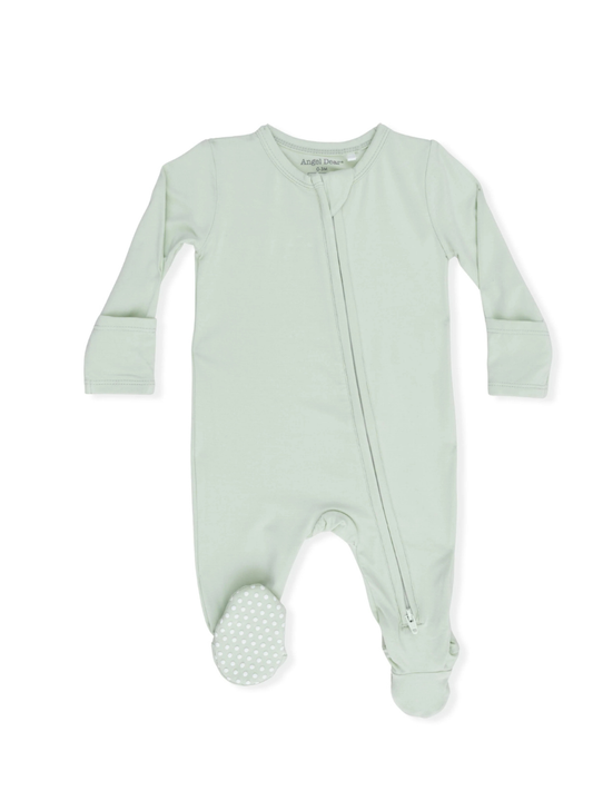 Solid Milky Green Footie
